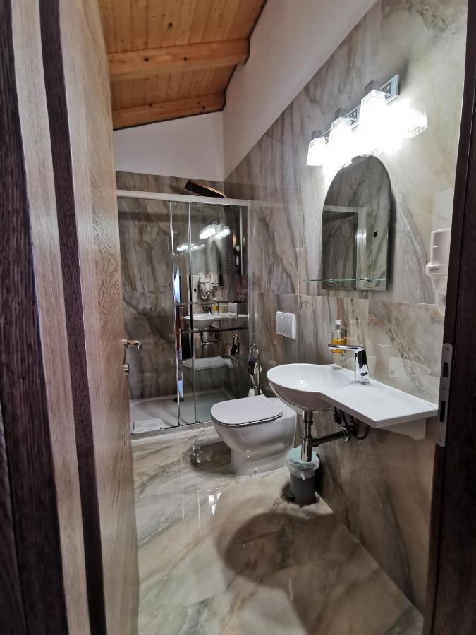 Popasul Lu' Voda Borşa Exterior foto